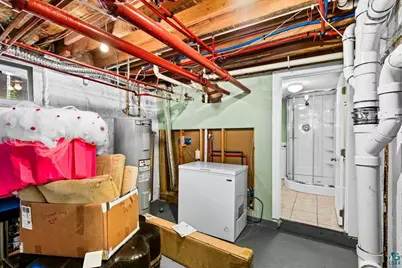 2515 E 6th St, Duluth, MN 55812 - Photo 39