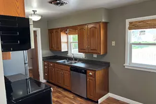 2227 W 22nd St, Duluth, MN 55811 - Photo 25