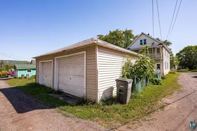 409 N 51st Ave W, Duluth, MN 55807 - Photo 13
