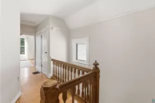 324 S 16th Ave E, Duluth, MN 55812 - Photo 13