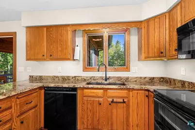 5370 Ugstad Rd, Hermantown, MN 55811 - Photo 43