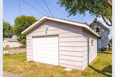 25 S 64th Ave W, Duluth, MN 55807 - Photo 31
