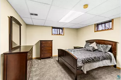 102 E Gary St, Duluth, MN 55808 - Photo 41
