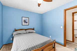 102 E Gary St, Duluth, MN 55808 - Photo 29