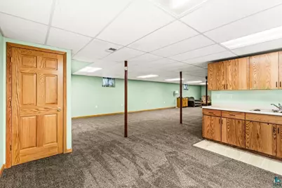 102 E Gary St, Duluth, MN 55808 - Photo 39