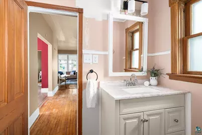 604 E 11th St, Duluth, MN 55805 - Photo 17