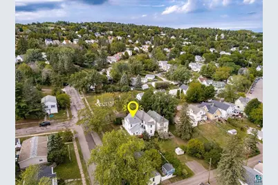 604 E 11th St, Duluth, MN 55805 - Photo 45