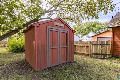1915 Maryland Ave, Superior, WI 54880 - Photo 43