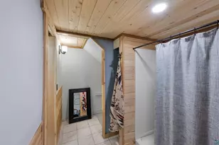 4214 Robinson St, Duluth, MN 55804 - Photo 37