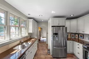 4214 Robinson St, Duluth, MN 55804 - Photo 17