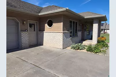3020 E 8th St, Superior, WI 54880 - Photo 3