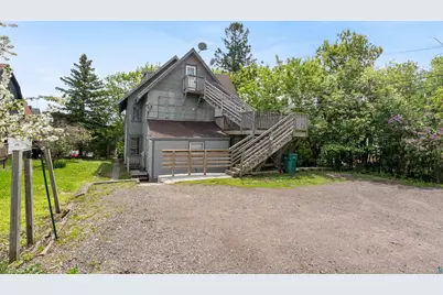 1511 E 4th St, Duluth, MN 55812 - Photo 3