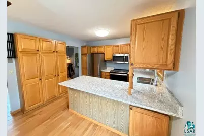302 Stroll Ave, Duluth, MN 55811 - Photo 11