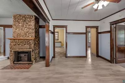 1928 E 5th St, Duluth, MN 55812 - Photo 7