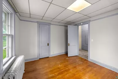 1928 E 5th St, Duluth, MN 55812 - Photo 15