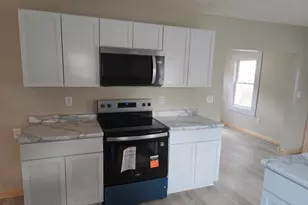 337 21st St, Cloquet, MN 55720 - Photo 5