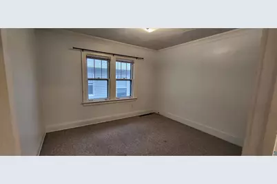 5713 Tacony St, Duluth, MN 55807 - Photo 9