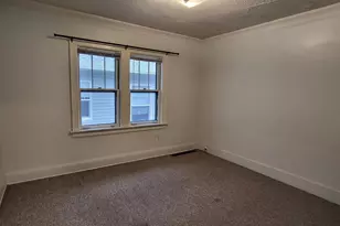 5713 Tacony St, Duluth, MN 55807 - Photo 9