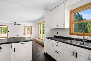 13009 W 2nd St, Duluth, MN 55808 - Photo 5