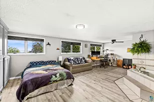 1502 E Skyline Pkwy, Duluth, MN 55805 - Photo 29