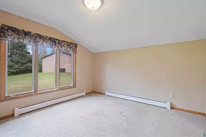 4153 E Lindberg Rd, Superior, WI 54880 - Photo 31