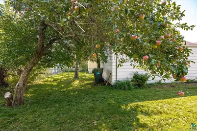 1726 Carver Ave, Duluth, MN 55803 - Photo 29