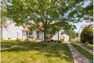 1726 Carver Ave, Duluth, MN 55803 - Photo 5