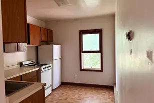 609 St Claire St, Ashland, WI 54806 - Photo 21