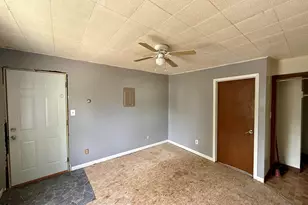 609 St Claire St, Ashland, WI 54806 - Photo 19
