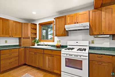5247 Greenwood Rd, Duluth, MN 55804 - Photo 17