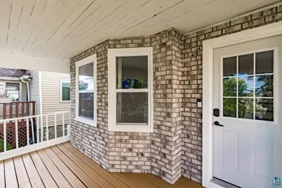 2407 W 6th St, Duluth, MN 55806 - Photo 3