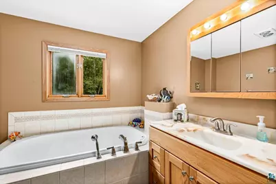 2000 Lakeview Dr, Carlton, MN 55718 - Photo 29