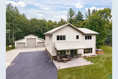 2000 Lakeview Dr, Carlton, MN 55718 - Photo 1