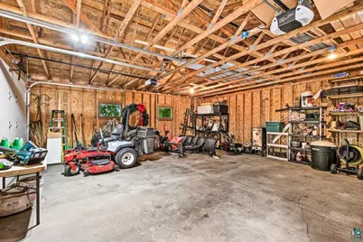 2000 Lakeview Dr, Carlton, MN 55718 - Photo 35