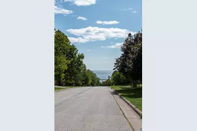 419 2nd Ave W, Grand Marais, MN 55604 - Photo 3