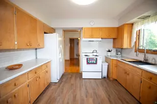 419 2nd Ave W, Grand Marais, MN 55604 - Photo 7