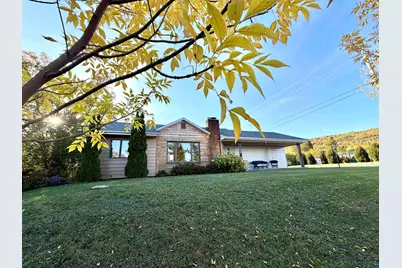419 2nd Ave W, Grand Marais, MN 55604 - Photo 1