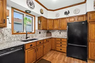 202 St Paul Ave, Duluth, MN 55803 - Photo 25