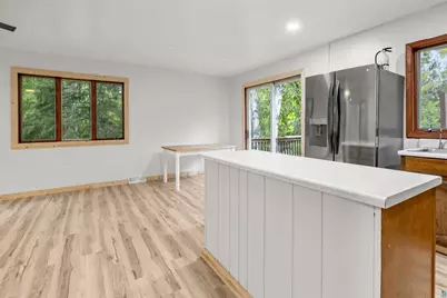9913 E Lind Rd, Angora, MN 55703 - Photo 5