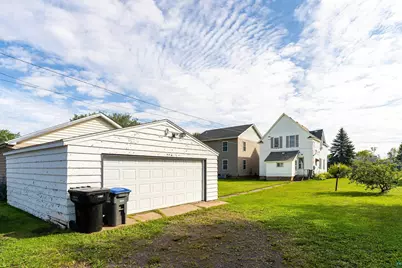 1805 Garfield Ave, Superior, WI 54880 - Photo 7
