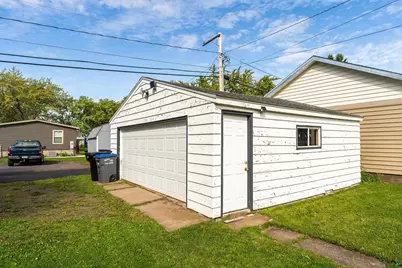 1805 Garfield Ave, Superior, WI 54880 - Photo 41