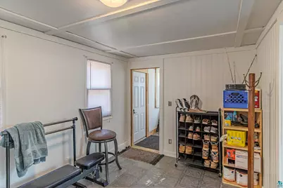 218 N 1st Ave, Ely, MN 55731 - Photo 27