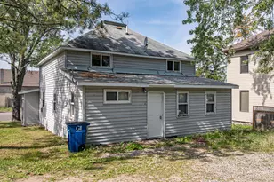 218 N 1st Ave, Ely, MN 55731 - Photo 25