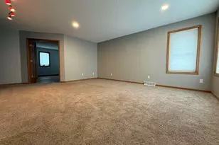 1321 S 13th St, Virginia, MN 55792 - Photo 9