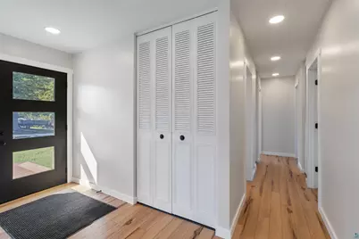 1634 Cliff Ave, Duluth, MN 55811 - Photo 15