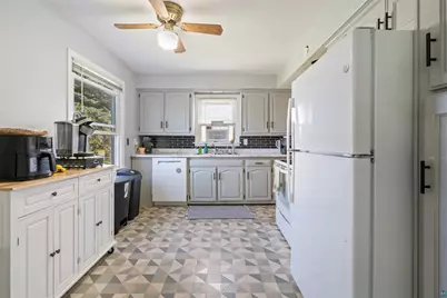 1906 E 5th St, Superior, WI 54880 - Photo 19