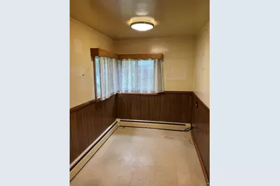 1611 Washington Ave, Superior, WI 54880 - Photo 9