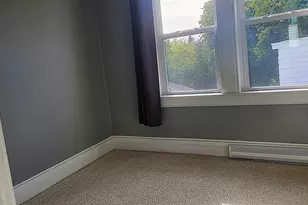 124 E Chisholm St, Duluth, MN 55803 - Photo 11