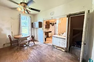101 E 4th St, Duluth, MN 55805 - Photo 5