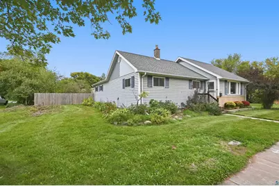 1002 Catlin Ave, Superior, WI 54880 - Photo 3